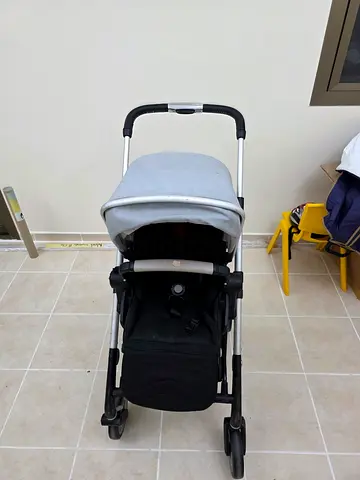 Silvercross Lightweight foldable baby stroller - good condition used sparingly, there is no damage