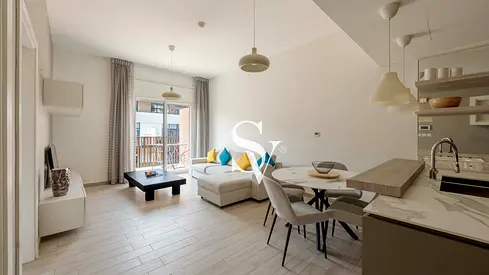 Fully Furnished | Marina Skyline View | Near Exit