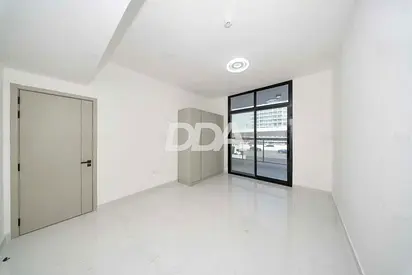 LARGE LAYOUT | OPEN KITCHEN | SPACIOUS 2BR