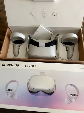 Oculus Quest 2 VR Headset with Controllers - Good Condition, Original Box