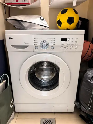 LG Front Load Washing Machine 5kg - Good Working Condition