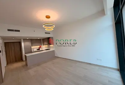 Top Floor | Very Luxury | 4 cheques