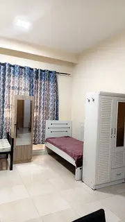 Ladies Bedspace available in salmah