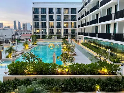 POOL VIEW | CHILLER FREE | BAND NEW