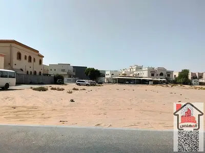 Commercial land for sale in Alaaliah area