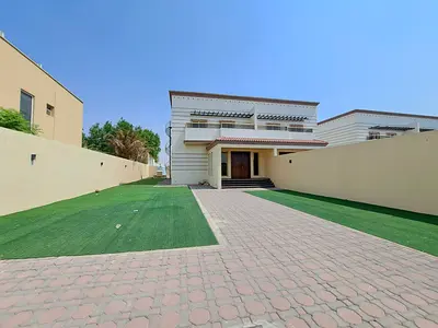 Luxurious 4-Bedroom villa/6 cheque payment,Maintenance free/,wardrobe just 130k