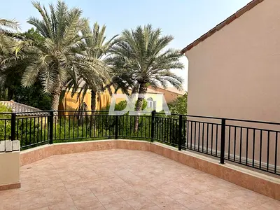 RARE CORNER UNIT | HUGE LAYOUT | PRIME LOCATION