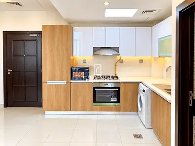 ELEGANT 1BHK | EXCELLENT LOCATION | GREAT VALUE