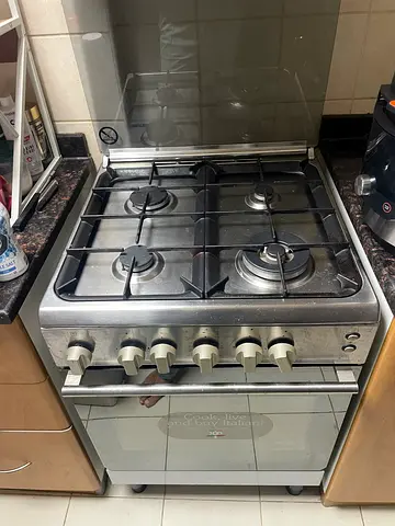 Used freestanding gas stove and oven - 4 burners, stainless steel 60*60