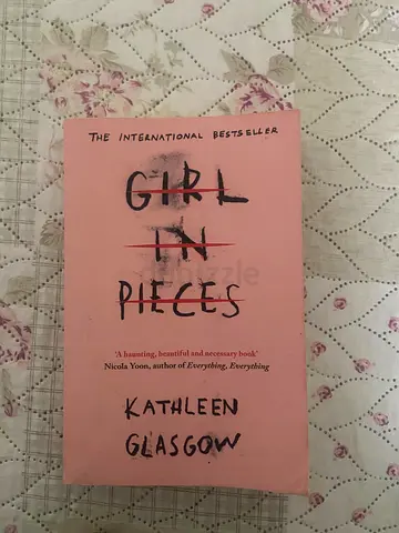 Girl In Pieces - Kathleen Glasgow