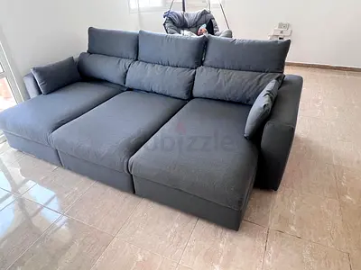 Dark gray Ikeà Eskelstuna Sofa bed with storage