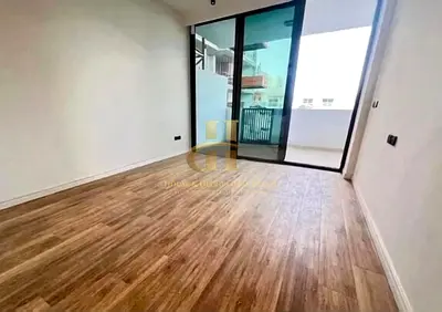 1 bedroom plus study- Brand new-With Private pool