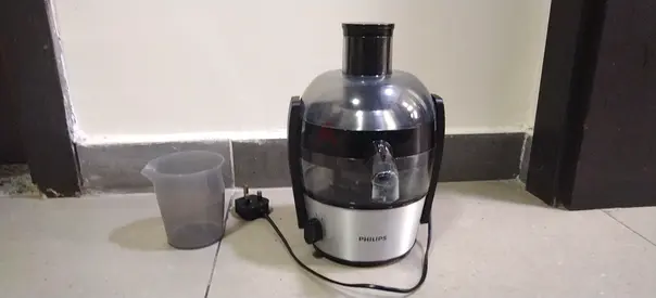 Philips centrifugal juicer with jug - good working condition