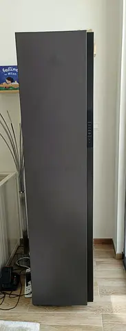 Samsung Tall single-door Air dresser - good condition