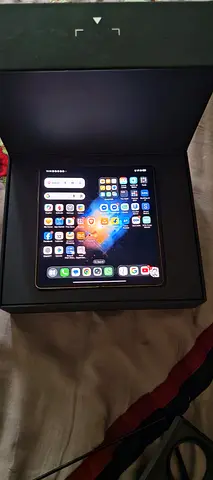 Honor v3 , dual physical , 512 gb with original box and extra case