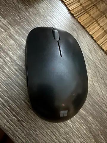 Microsoft Bluetooth Optical Mouse - Black, blue tooth as new