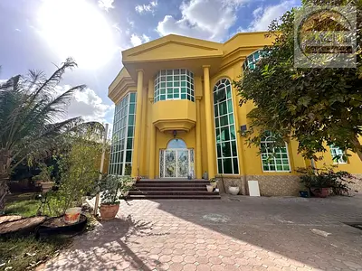 For sale: a villa in Sharjah, Al Muwafjah area, prime location next to the mosque and close to the main street.