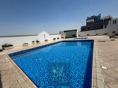 المجاز 3 غرفتين وصاله 3حمامات غرفه خادمه ماستر جيم ومسبح مجاني
