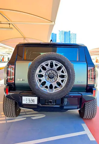 صورة 4 لـ 2024 GMC HUMMER