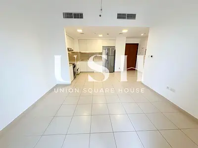 Bright & Spacious 2BR | Boulevard Views | Vacant