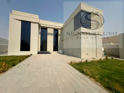 Brand New | 5BR Villa with Driver | 3 Parking | Garden