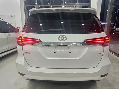 صورة 9 لـ 2023 Toyota FORTUNER