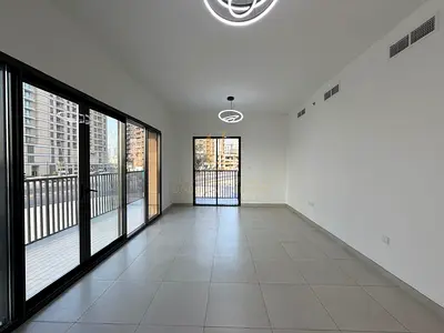 🌊✨ For Rent | Luxury 3-Bedroom Apartment in Jawahir Residence – Maryam Island, Sharjah ✨🏡