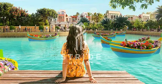 تاون هاوس مفروش من 5 غرف نوم | إطلالات على البحيرة والحديقة | مالطا، داماك لاجونز