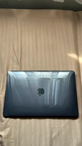 Macbook M1 16 gb ram 256 gb