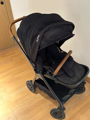 Nuna Stroller with baby chair and baby car