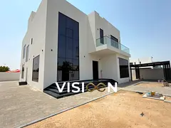 Luxury 5-Bedroom Villa I Modern Villa