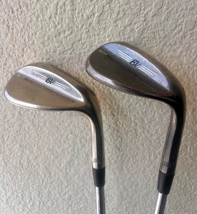 Pair of Used SM9 Golf Wedges (58 and 60°) - Good Condition