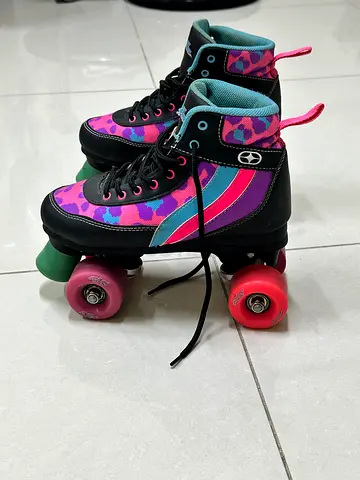 Roller skates for girls