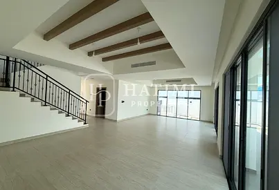 6 BEDS | BARND NEW | IDEAL LOCATION | VACANT