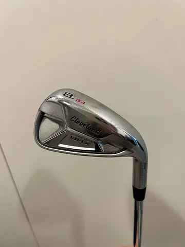 Cleveland Launcher 8 iron