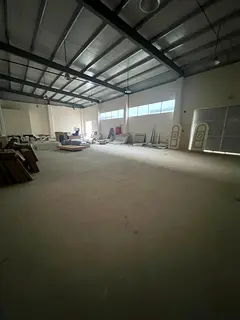 6,300 Sq. Ft. Industrial Shed for Rent in Umm Al Daraa | 100 kW Electricity | Direct Access to Moham