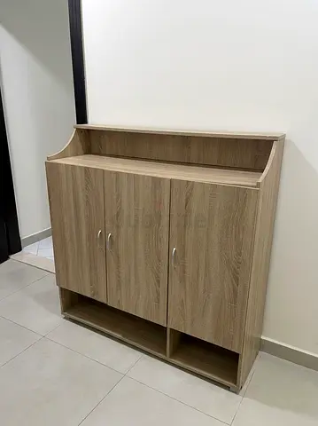Light Oak Shoe Cabinet with Shelves, Good Condition