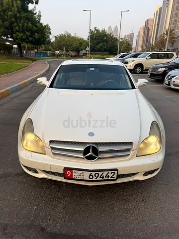 2010 Mercedes-Benz CLS 500 | GCC Specs | Low Mileage