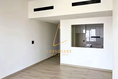 High Floor | Near to Exit | Well maintained