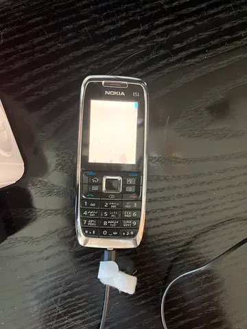 Nokia E51 classic phone - working condition (somewhat)