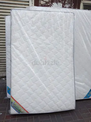 90x190cm single size mattress.  Same day delivery available