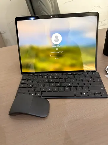 Microsoft Surface Pro 9 Core i7 12th Gen