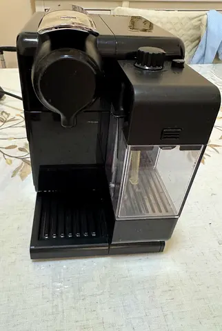 Nespresso Coffee Delonghi Nespresso
Lattissima Touch