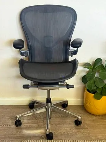 Premium New Remastered Herman Miller Aeron Graphite Polished Aluminium Frame Chair Size C