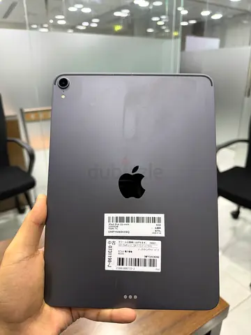 iPad Pro 11 Inch 1TB (1st Gen) 🔥