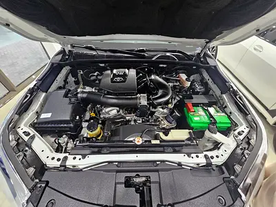 صورة 11 لـ 2023 Toyota FORTUNER