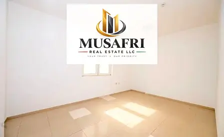 PRIME LOCATION! BRIGHT APARTMENT! FAMILY BUILDING!