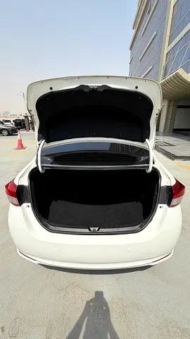 2022 Toyota YARIS — фото 10