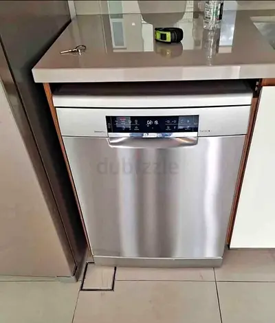 Bosch series 8 model dishwasher new model same like a new condition