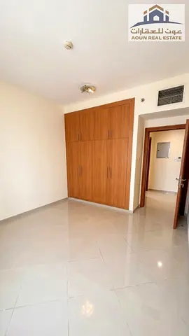 📢 **للإيجار السنوي – الخان** 🏡 غرفة وصالة بمساحة جيدة